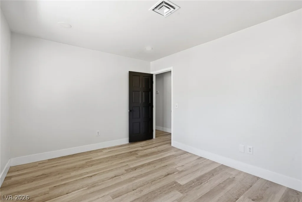 3145 Duneville, Las Vegas, NV 89146