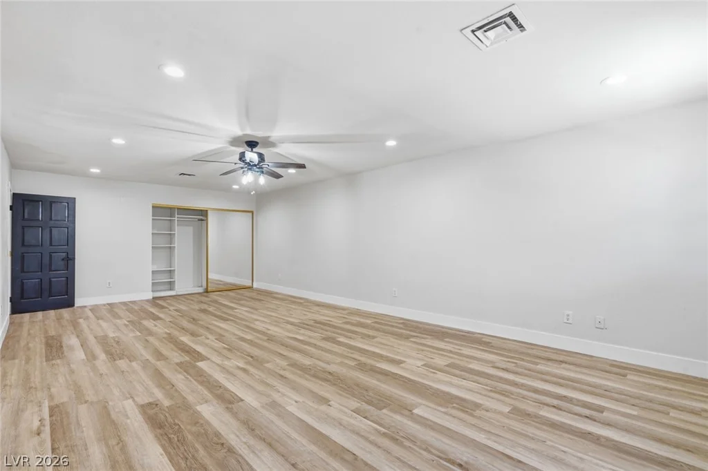 3145 Duneville, Las Vegas, NV 89146
