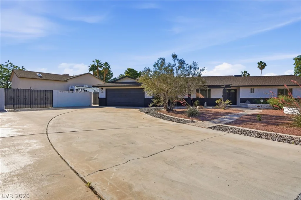 3145 Duneville, Las Vegas, NV 89146