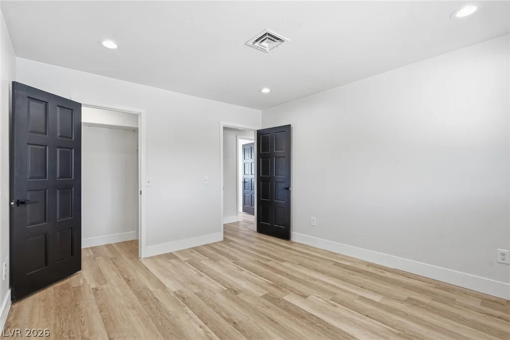 3145 Duneville, Las Vegas, NV 89146