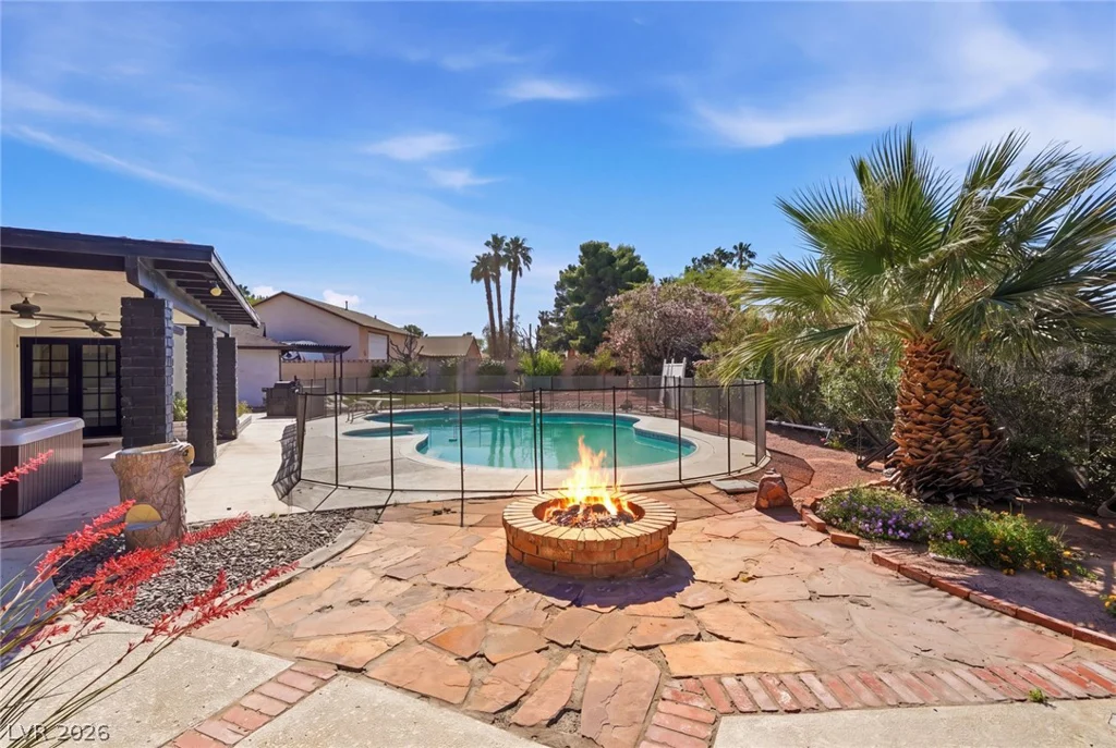 3145 Duneville, Las Vegas, NV 89146