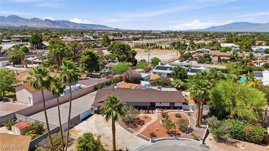 3145 Duneville, Las Vegas, NV 89146
