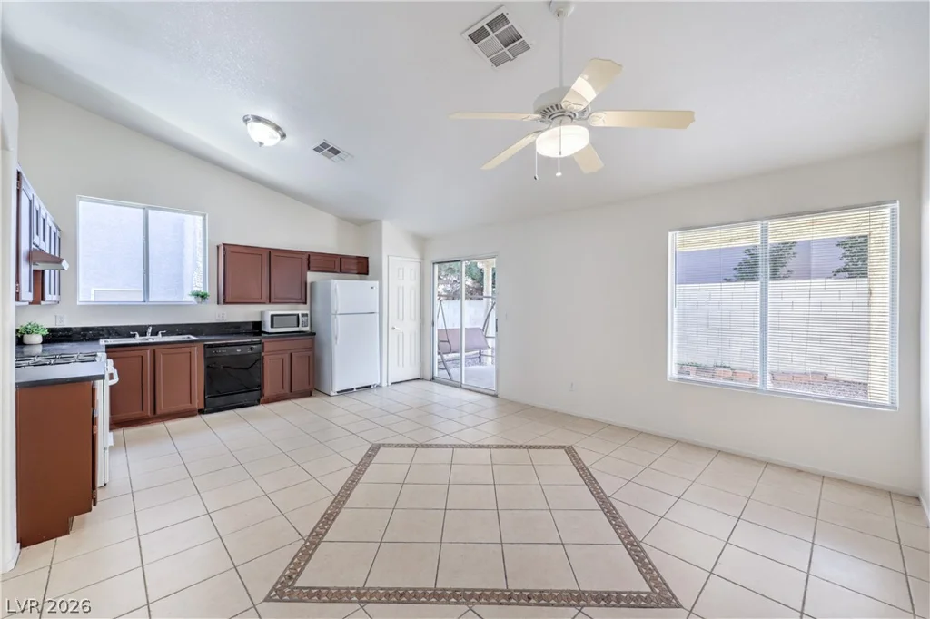 8433 Cinnamon Hill, Las Vegas, NV 89129