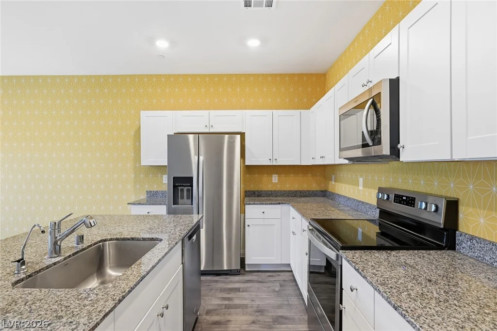 4258 Lunar Canyon, North Las Vegas, NV 89084