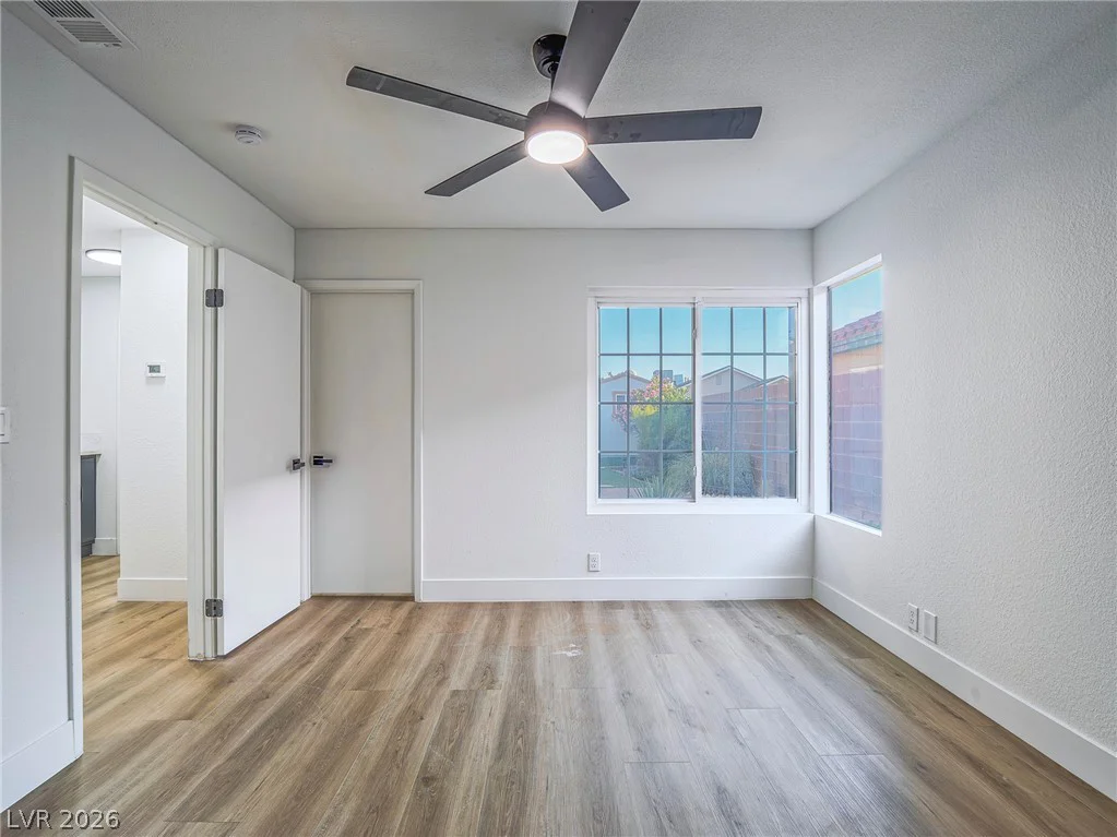 7377 Coffeyville, Las Vegas, NV 89147