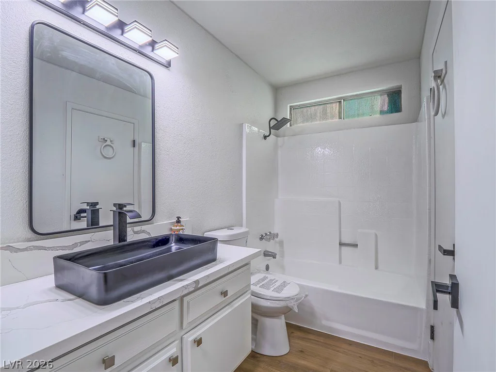 7377 Coffeyville, Las Vegas, NV 89147