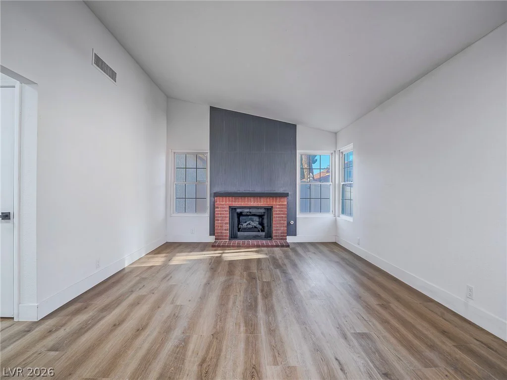 7377 Coffeyville, Las Vegas, NV 89147