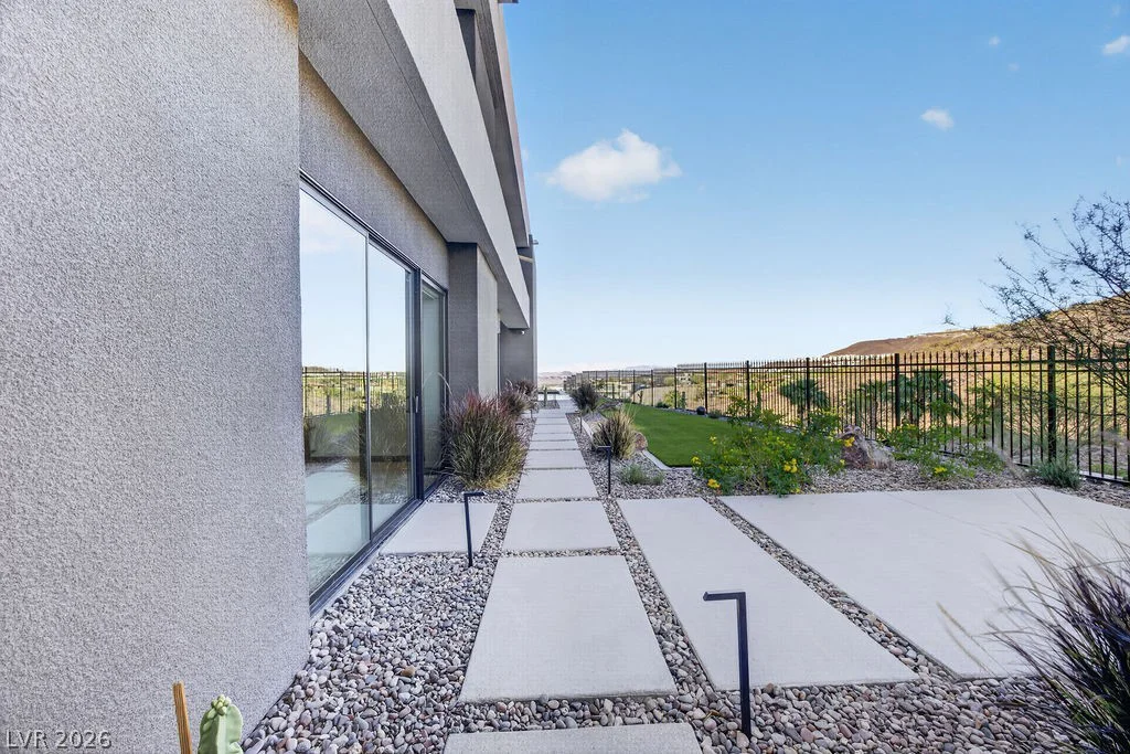 1456 Solitude Ridge, Henderson, NV 89012