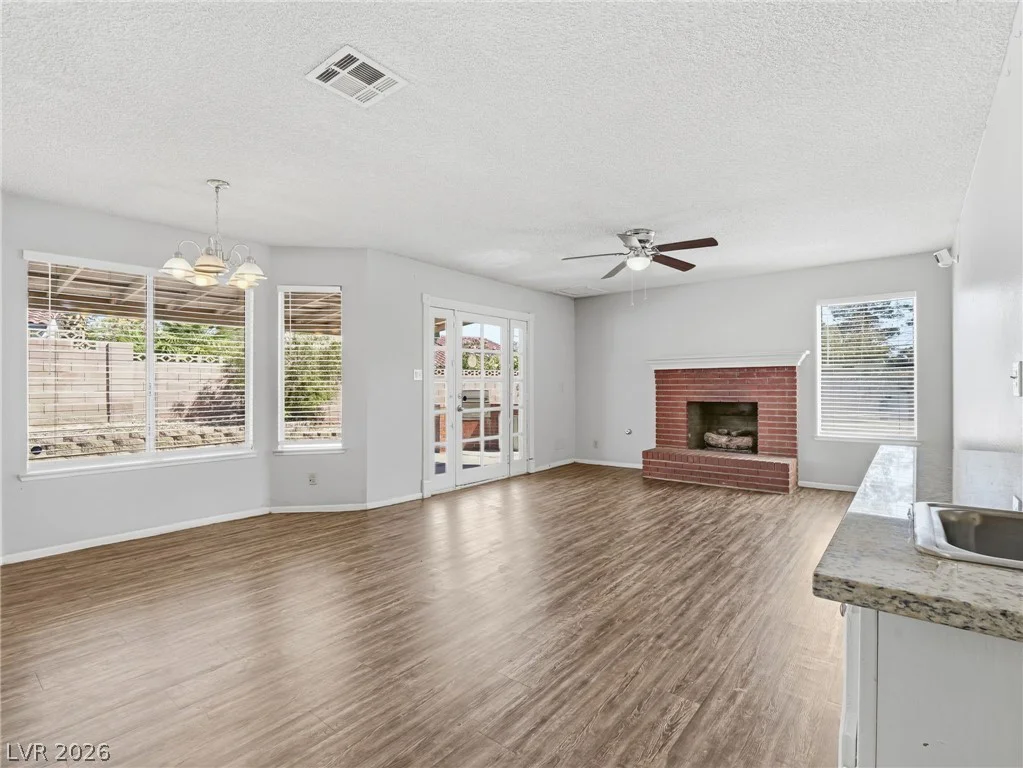 7475 Babbs, Las Vegas, NV 89123