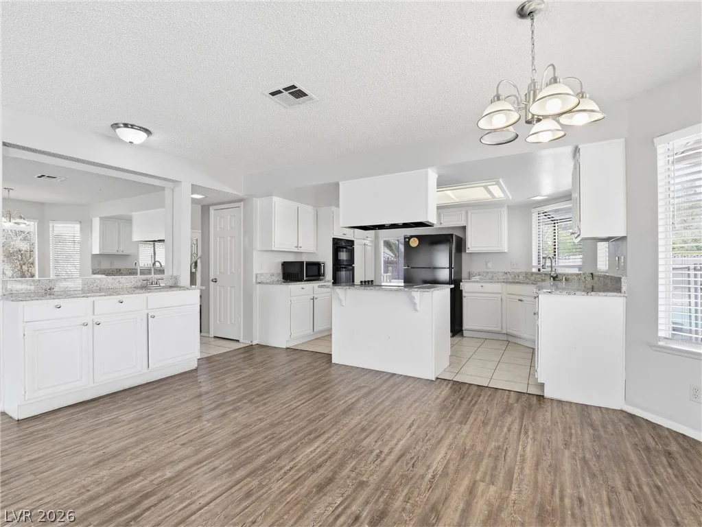 7475 Babbs, Las Vegas, NV 89123