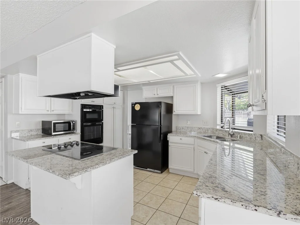 7475 Babbs, Las Vegas, NV 89123