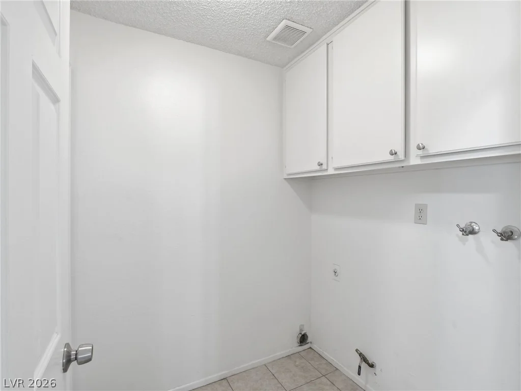 7475 Babbs, Las Vegas, NV 89123