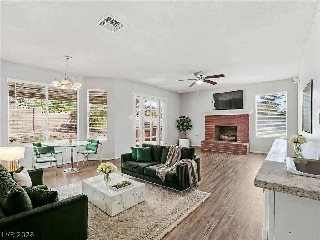 7475 Babbs, Las Vegas, NV 89123