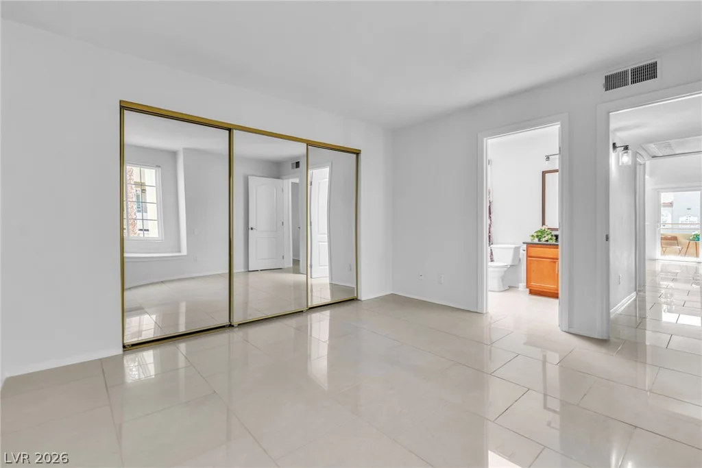 3145 Flamingo, Las Vegas, NV 89121