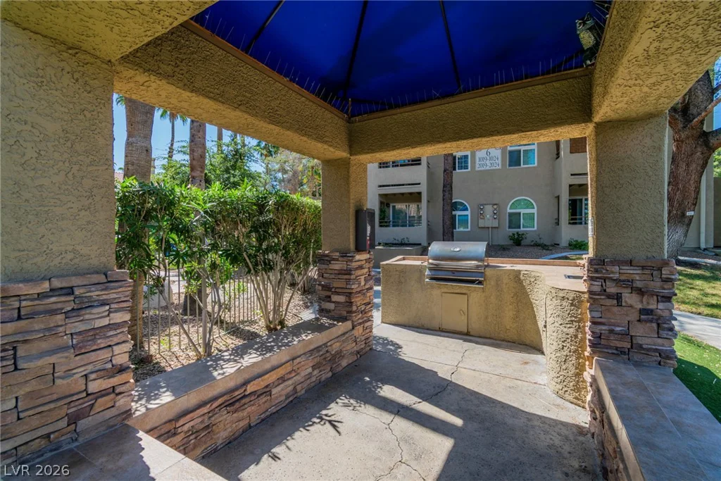 3145 Flamingo, Las Vegas, NV 89121