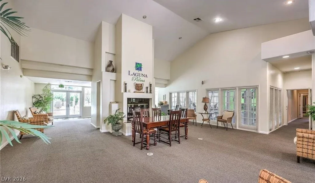 3145 Flamingo, Las Vegas, NV 89121