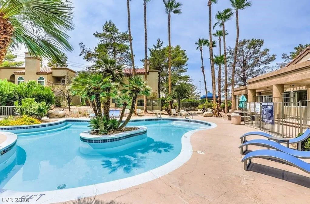 3145 Flamingo, Las Vegas, NV 89121