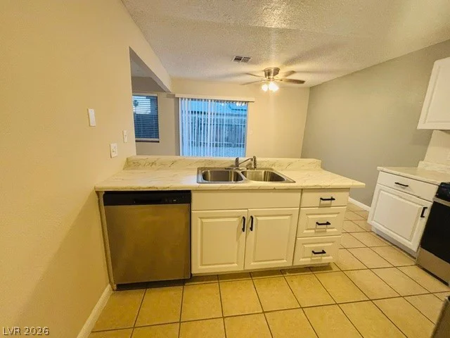 5788 Sea Breeze, Las Vegas, NV 89110