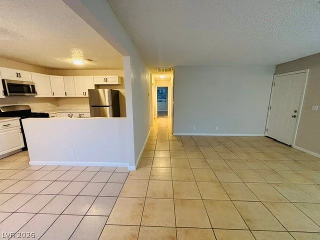 5788 Sea Breeze, Las Vegas, NV 89110