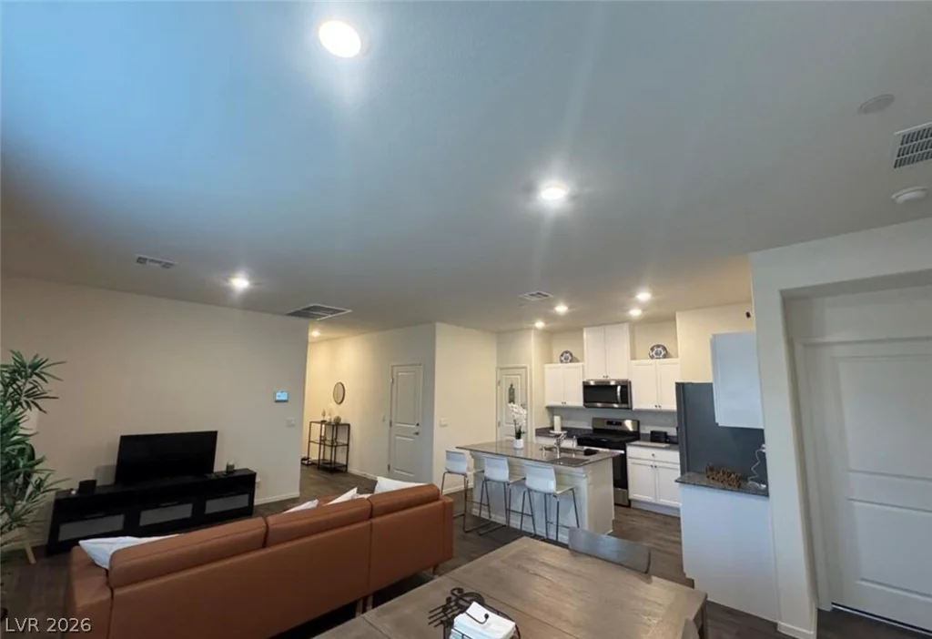 1170 King Lark, Henderson, NV 89011