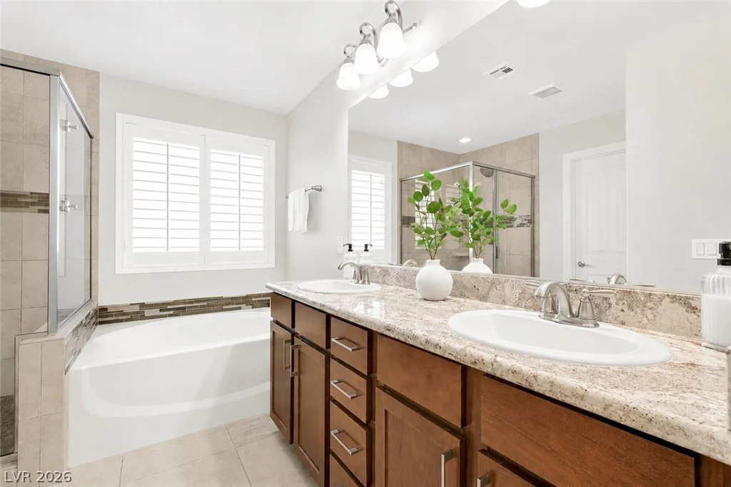 571 Signal Peak, Las Vegas, NV 89138