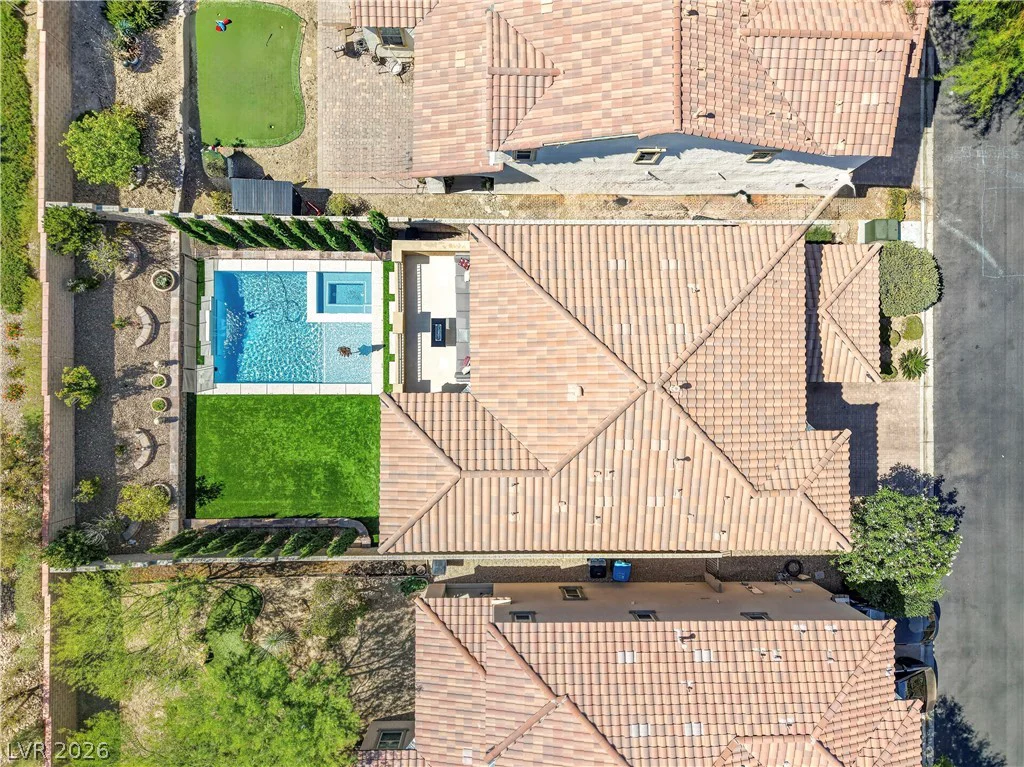 571 Signal Peak, Las Vegas, NV 89138