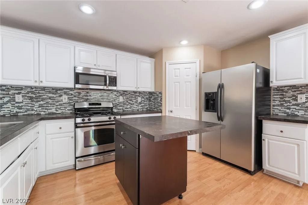 8995 Leaping Pad, Las Vegas, NV 89148