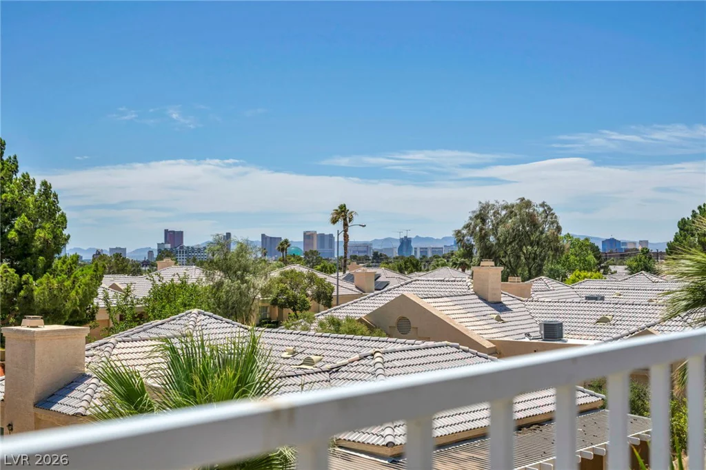 313 Falcon, Las Vegas, NV 89107