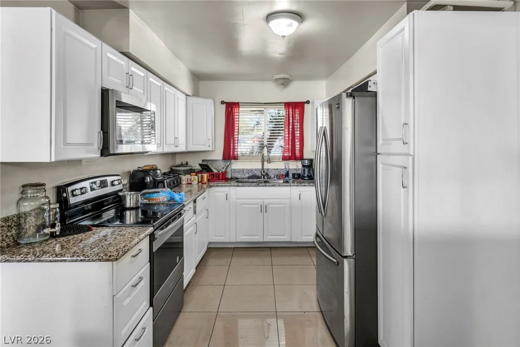 313 Falcon, Las Vegas, NV 89107