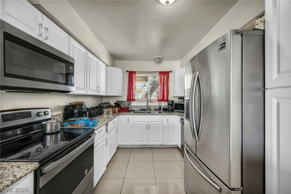 313 Falcon, Las Vegas, NV 89107