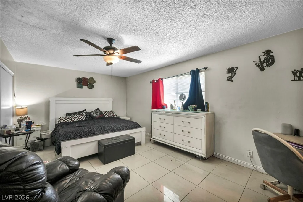 313 Falcon, Las Vegas, NV 89107
