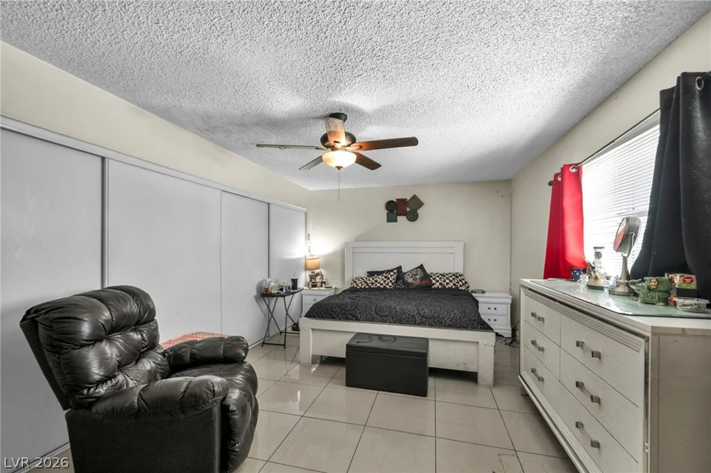 313 Falcon, Las Vegas, NV 89107