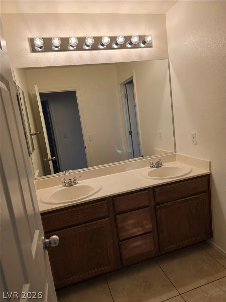 924 Maple Pines, North Las Vegas, NV 89081