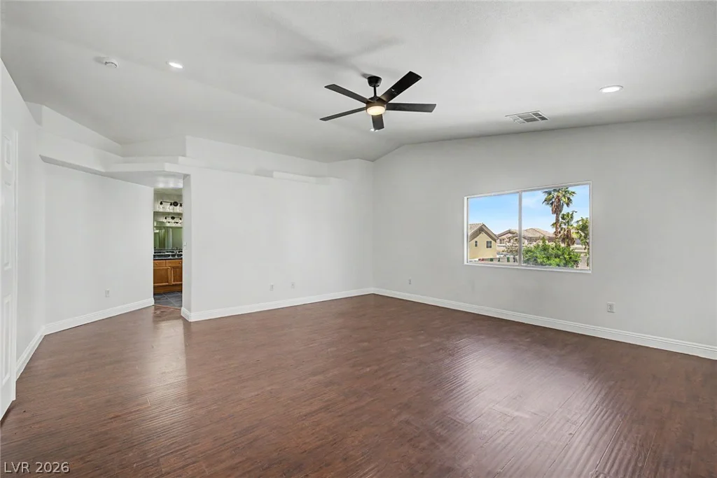 6772 Gold Yarrow, Las Vegas, NV 89148