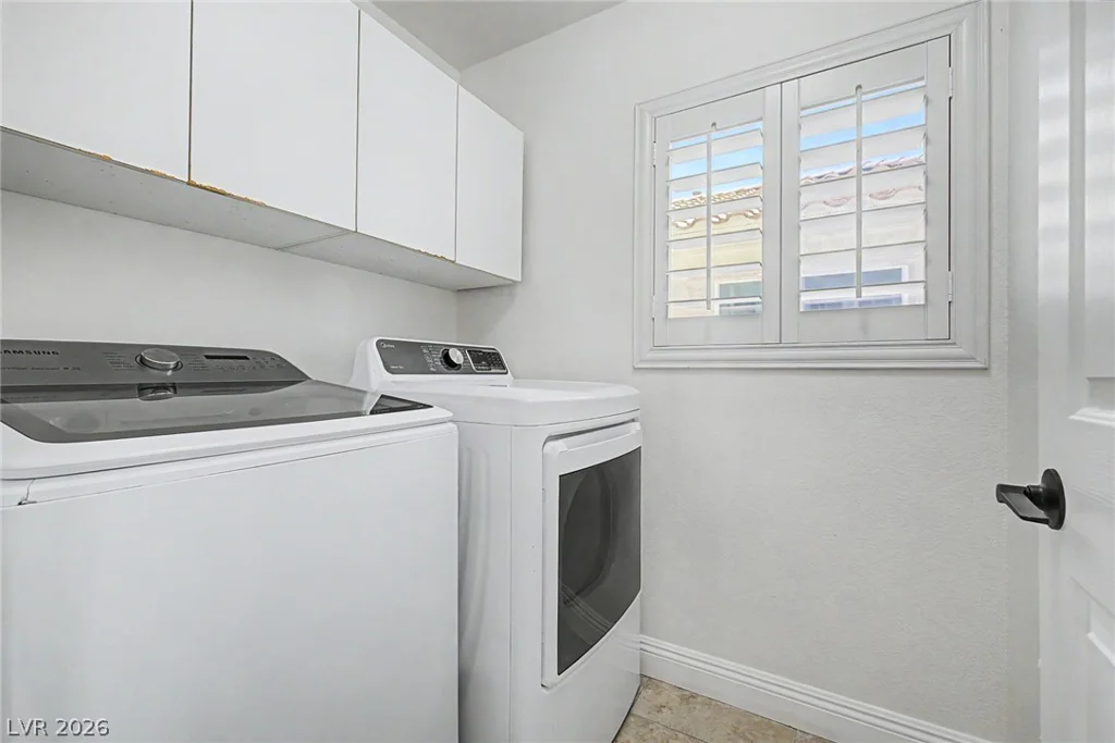 6772 Gold Yarrow, Las Vegas, NV 89148