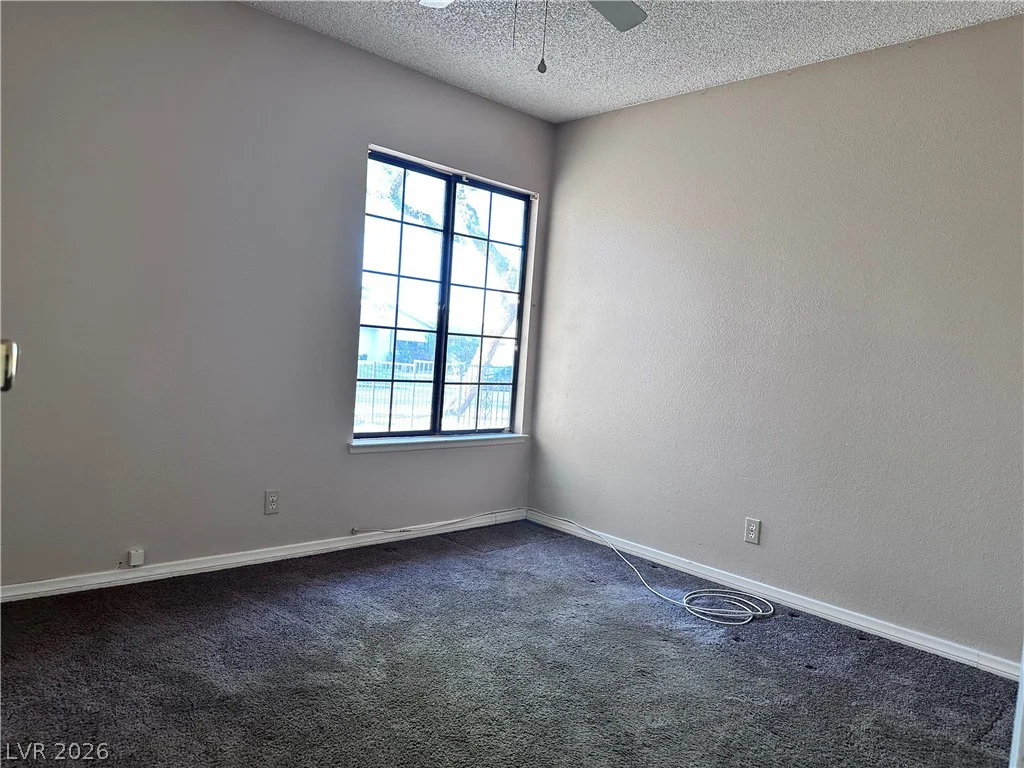 6641 Fredonia, Las Vegas, NV 89108
