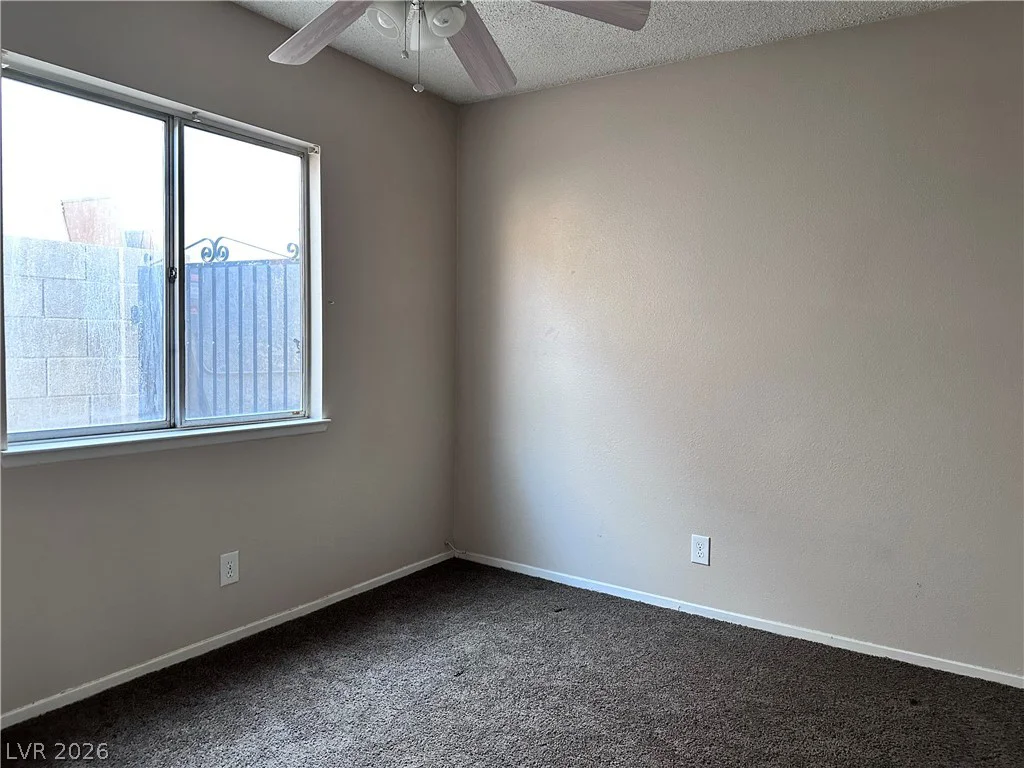 6641 Fredonia, Las Vegas, NV 89108