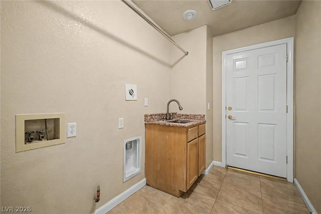 7456 Orange Haze, Las Vegas, NV 89149