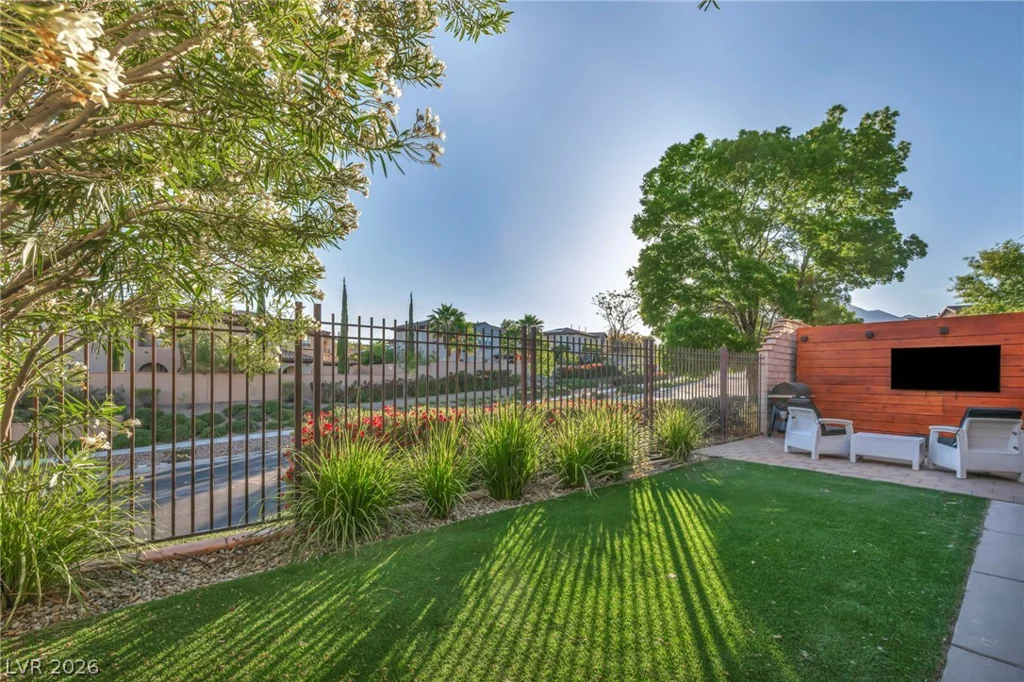 617 Apricot Rose, Las Vegas, NV 89138