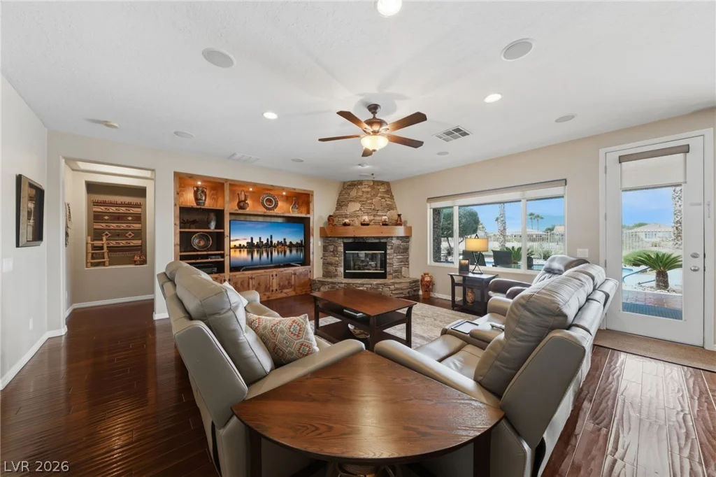 8133 Bay Dunes, Las Vegas, NV 89131