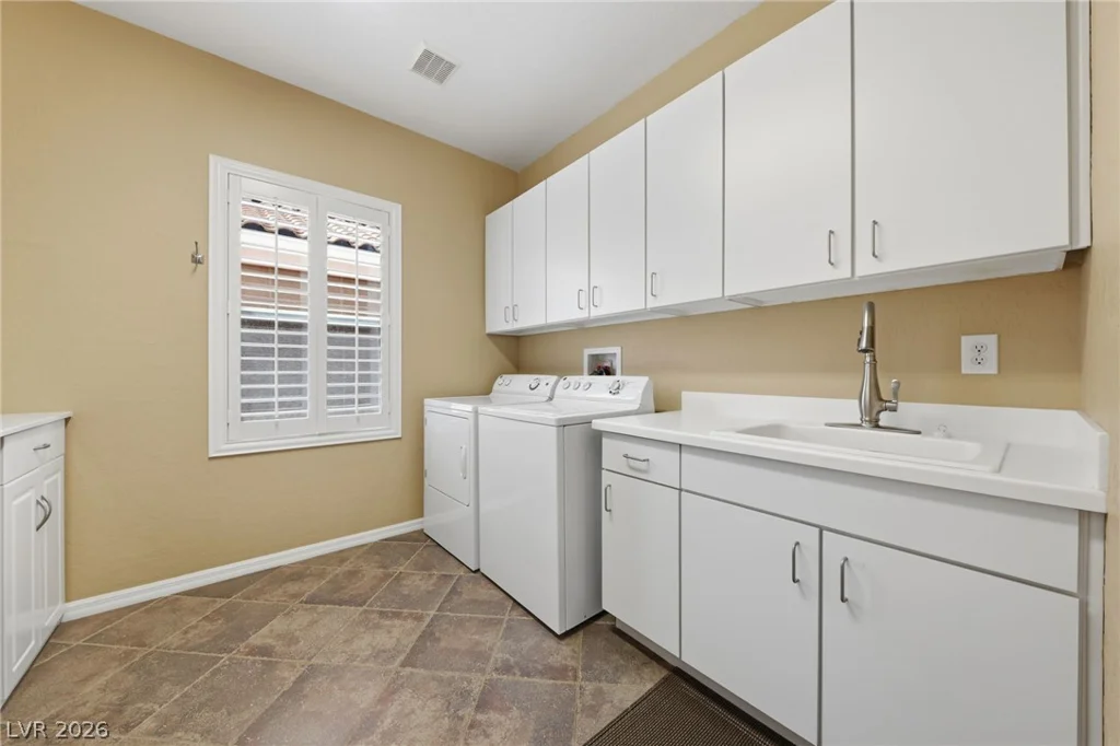 8133 Bay Dunes, Las Vegas, NV 89131