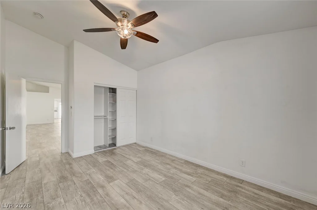 5561 Owens, Las Vegas, NV 89110