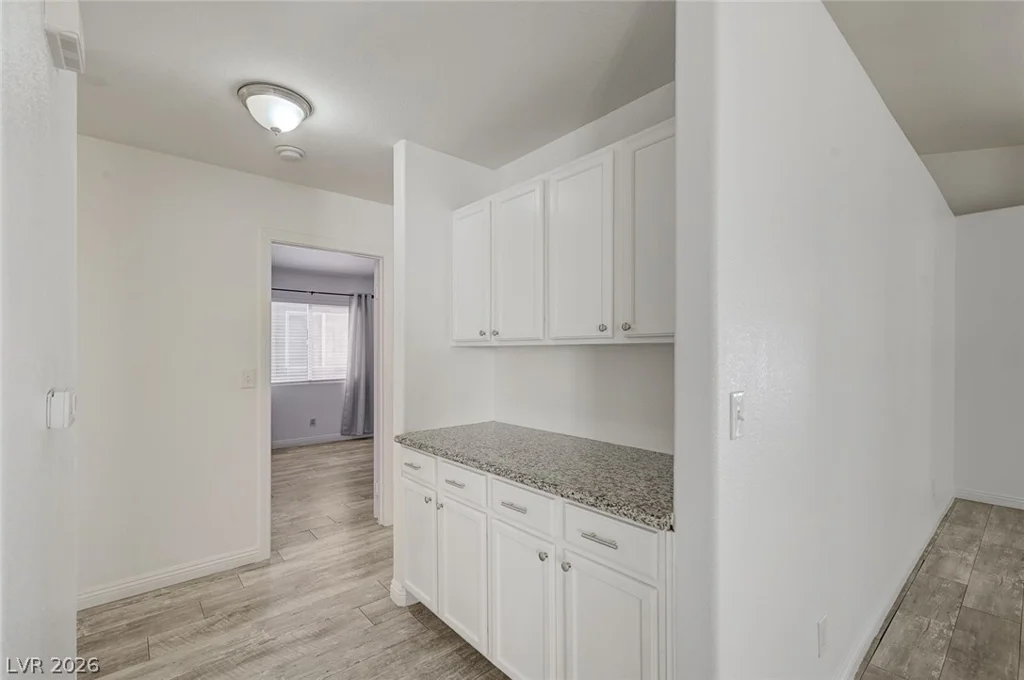 5561 Owens, Las Vegas, NV 89110