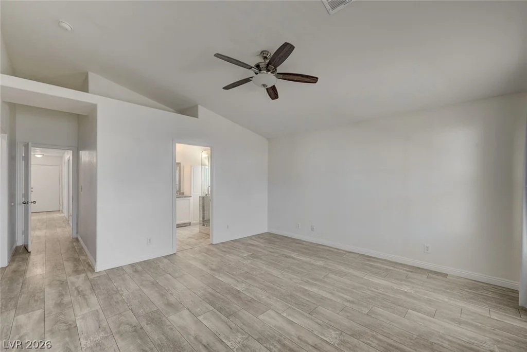 5561 Owens, Las Vegas, NV 89110