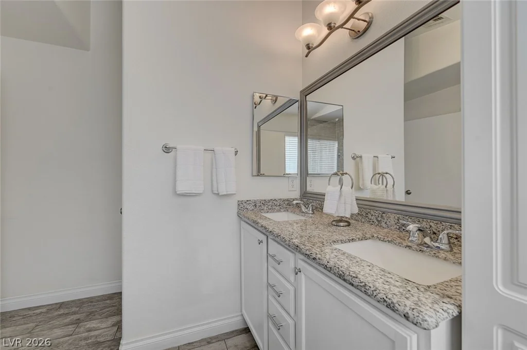 5561 Owens, Las Vegas, NV 89110