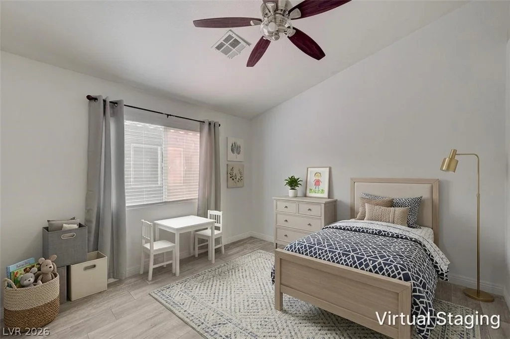 5561 Owens, Las Vegas, NV 89110