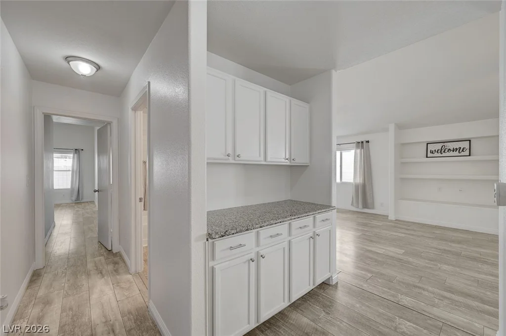 5561 Owens, Las Vegas, NV 89110