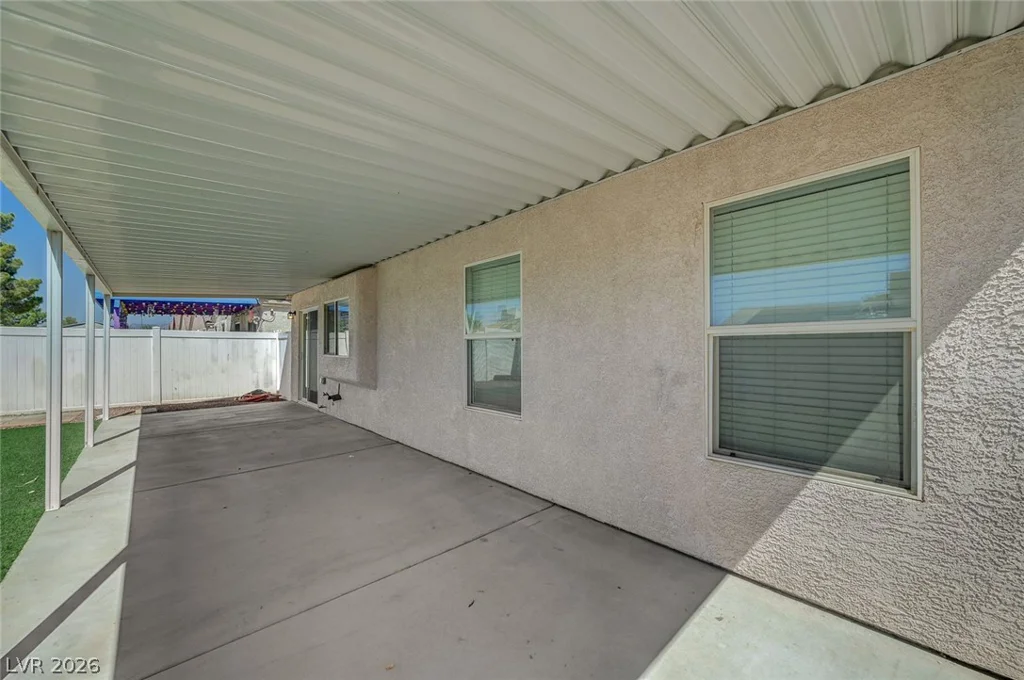 5561 Owens, Las Vegas, NV 89110