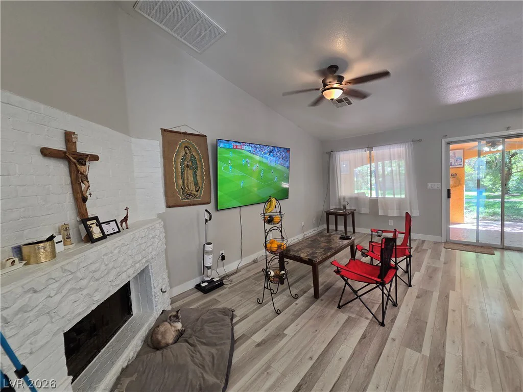 2300 Monterey Pine, Las Vegas, NV 89156