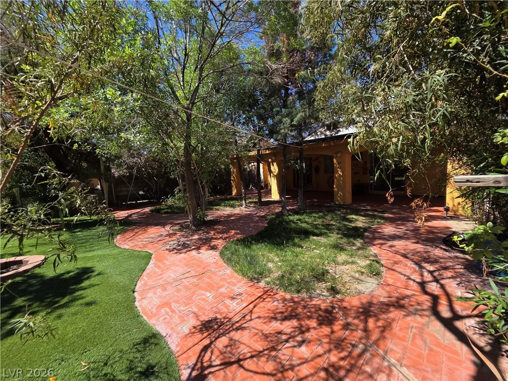 2300 Monterey Pine, Las Vegas, NV 89156
